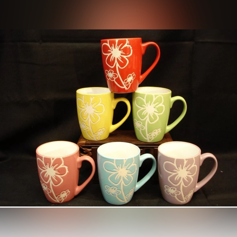 Home Basics 6 Piece Daisy Floral Ceramic 11 Ounce Mug Set - Picture 2 of 8